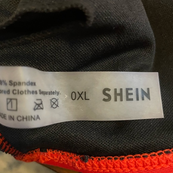 Red Bikini Set - High Waisted - Picture 4 of 7